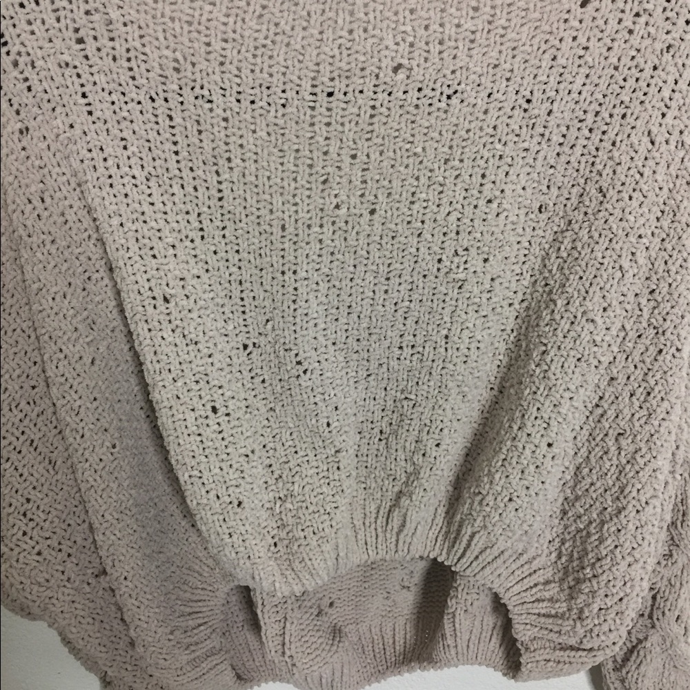 ❌SOLD❌ Woven Heart Cropped Chenille Sweater - Picture 6 of 6